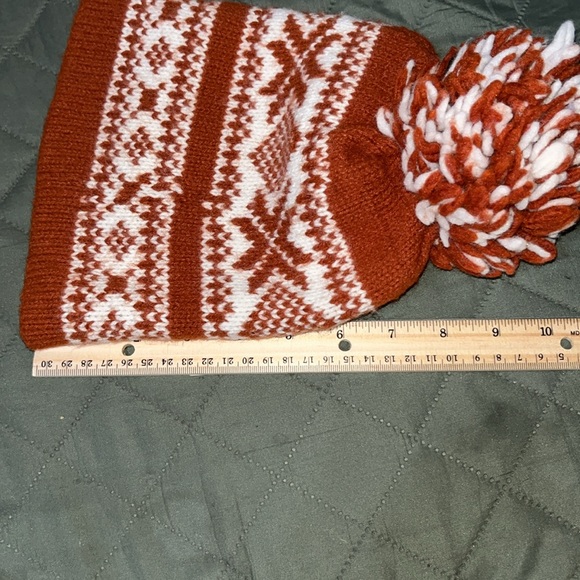 Burnt orange white fall University of Texas colors hat beanie with fluff - Picture 5 of 5